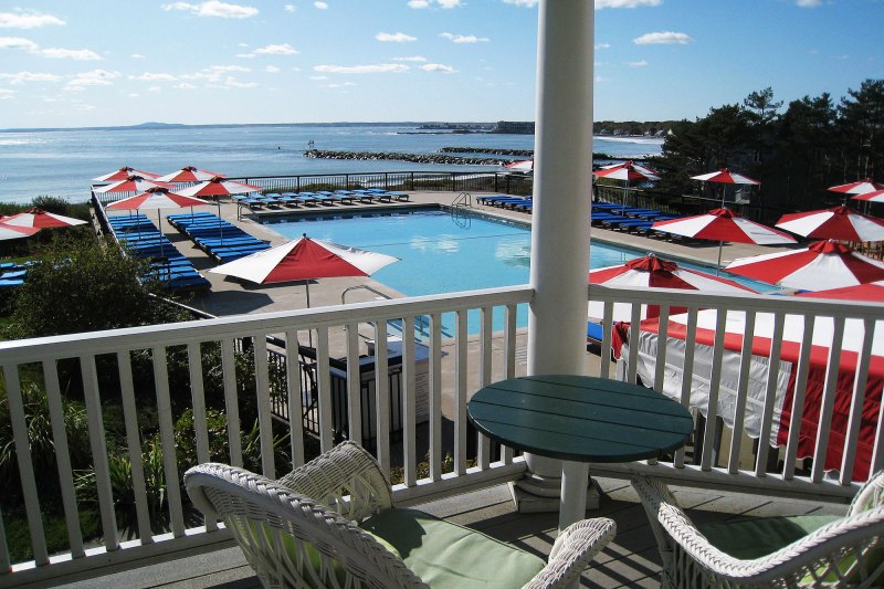 Pet Friendly Resorts Near Kennebunkport Me